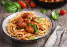 Spaghetty pasta  with meatballs and tomato sauce