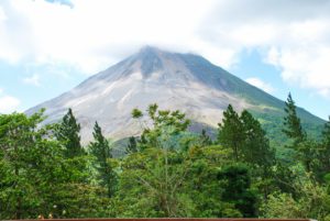 Read more about the article Things To Do In Volcano Arenal & La Fortuna, Costa Rica
