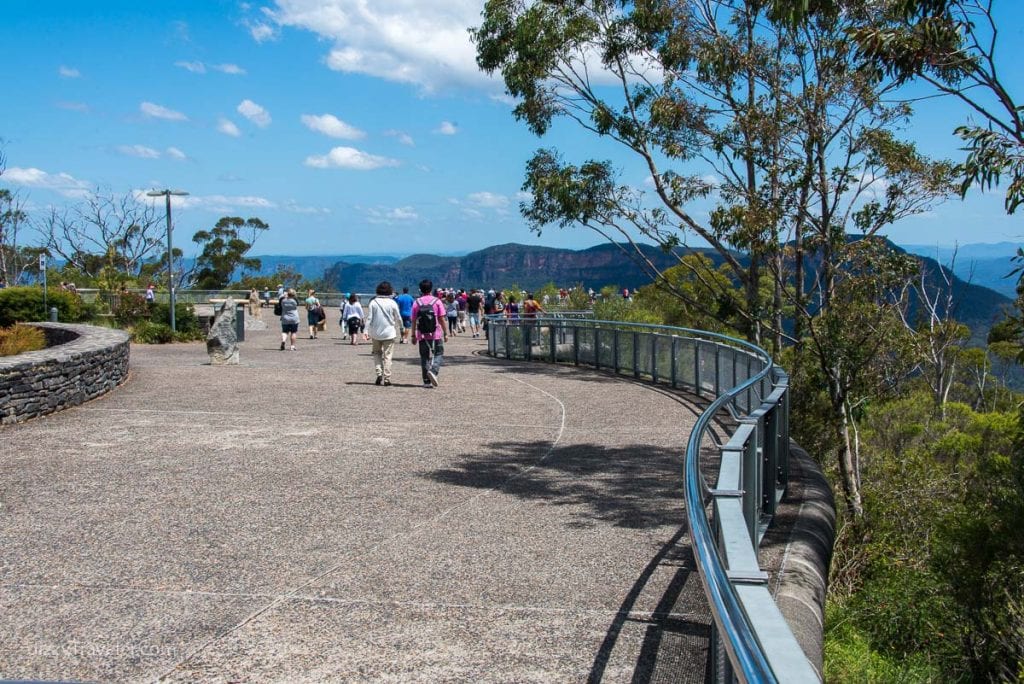 Echo Point lookout