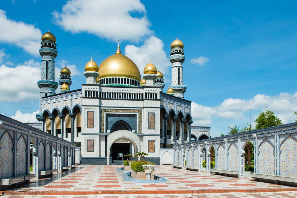 Sultan Omar Ali Saifuddin Mosque, Bandar Seri Begawan