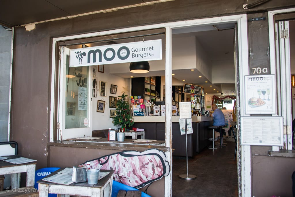 Moo Gourmet Burger in Bondi