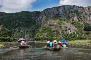 Read more about the article Day Trip from Hanoi to Tam Coc in Ninh Binh – Vietnam