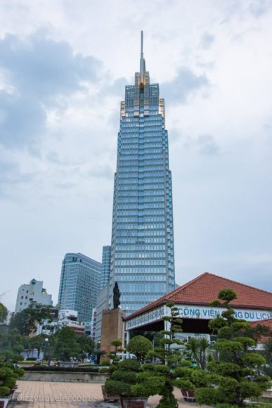 Tran Hung Dao statue, ho chi Minh city