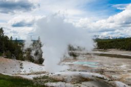 Read more about the article 3 Days In Yellowstone National Park, USA – Things to do